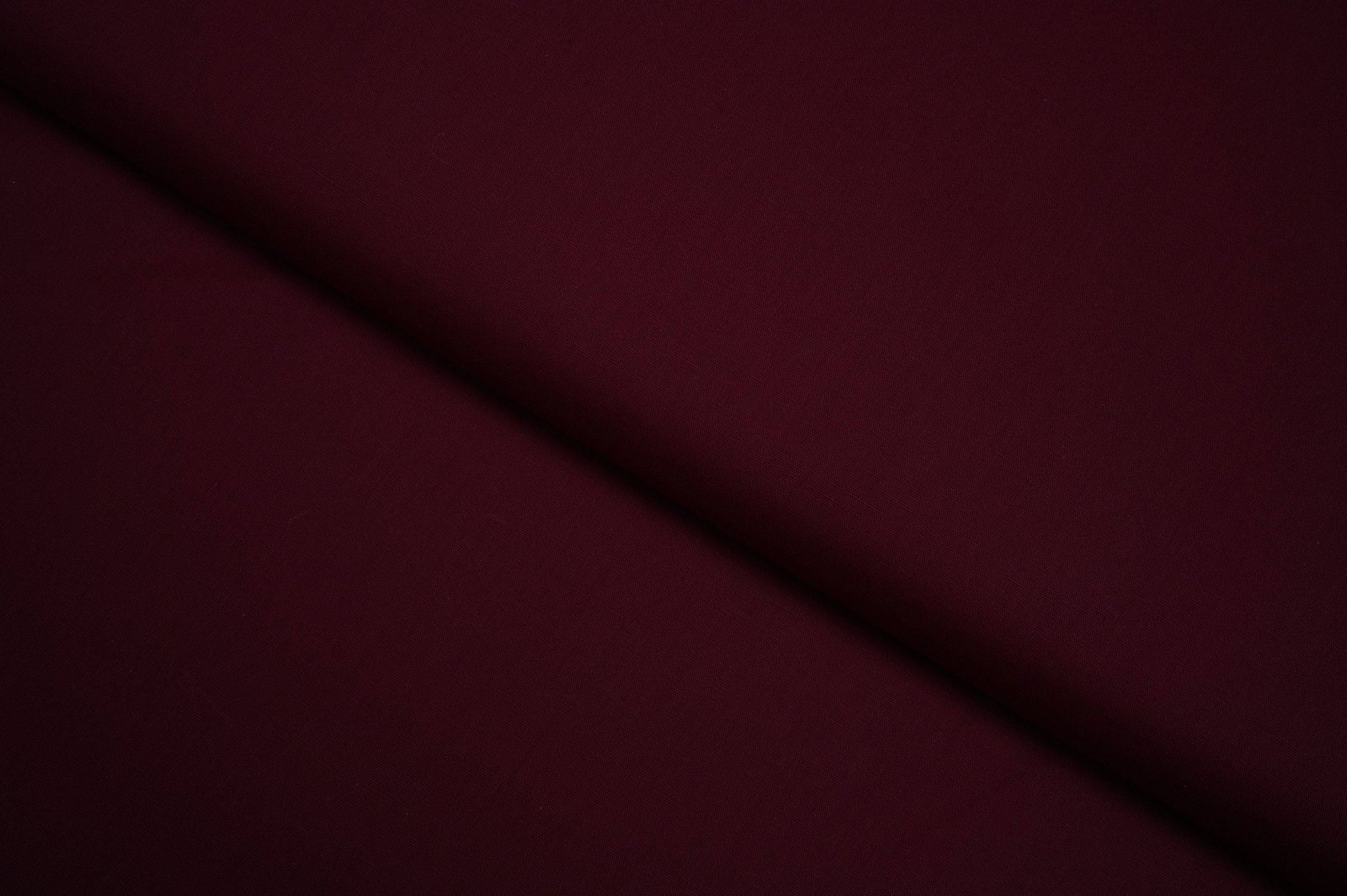 BOLD MAROON COLOR SHATIN MULTIPLE SHADES GLITTER CRUSHED FABRIC 11165
