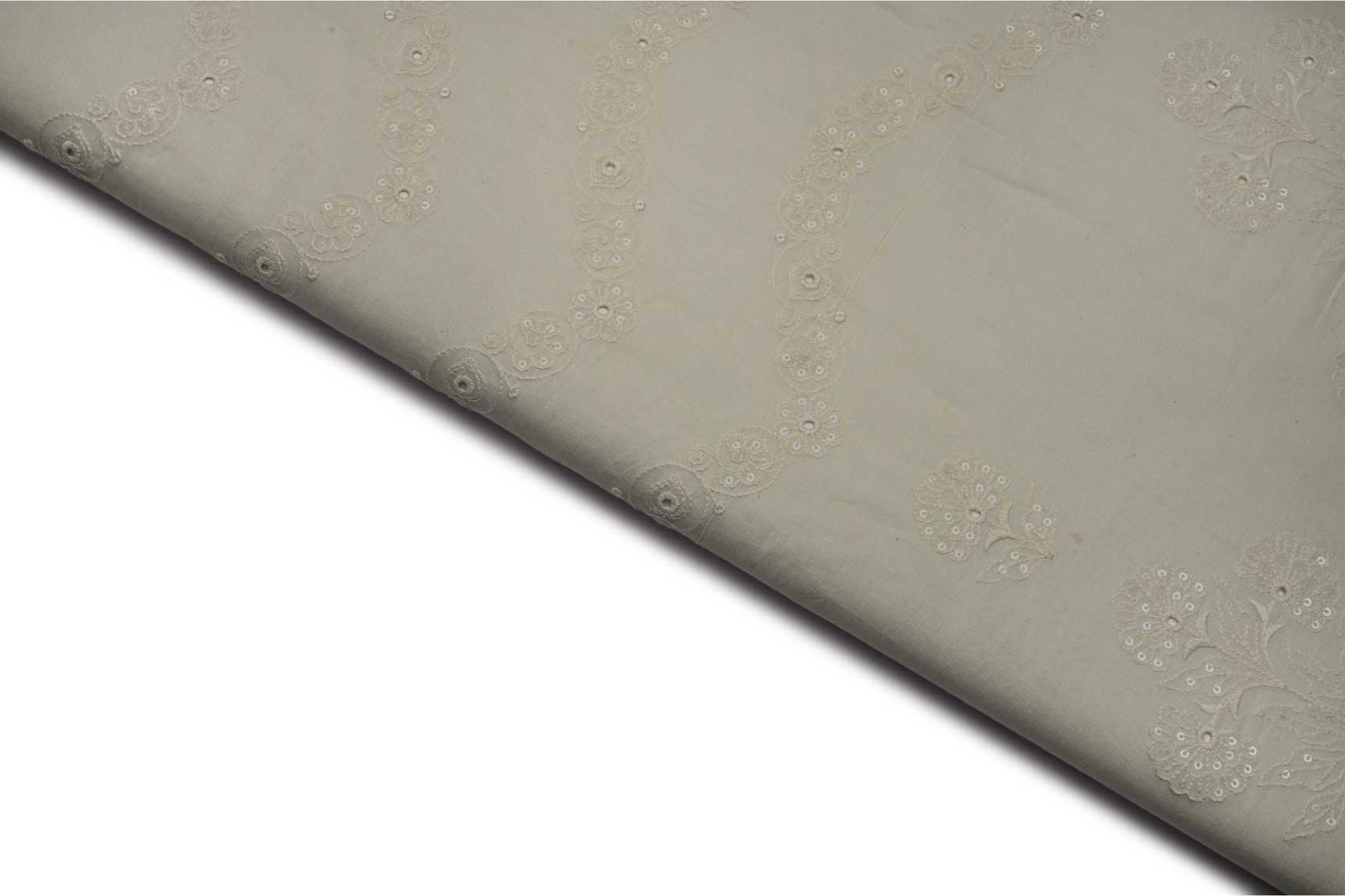 DIABLE  OFF WHITE COLOR WISCOSS GEORGET GOLD EMBOSS CRUSH WEAVE LEAF  MOTIVE PATTERN JAQARD FABRIC 10788