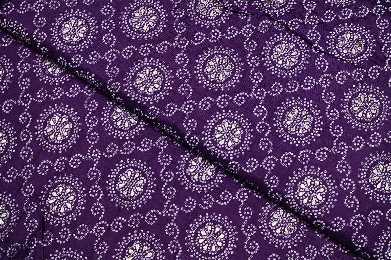 TUSSER BEIGE COLOR PINK WITH GREEN OUTING WEAVING MOTIVE PATTERN HANDLOOM SILK BROCADE FABRIC 11691