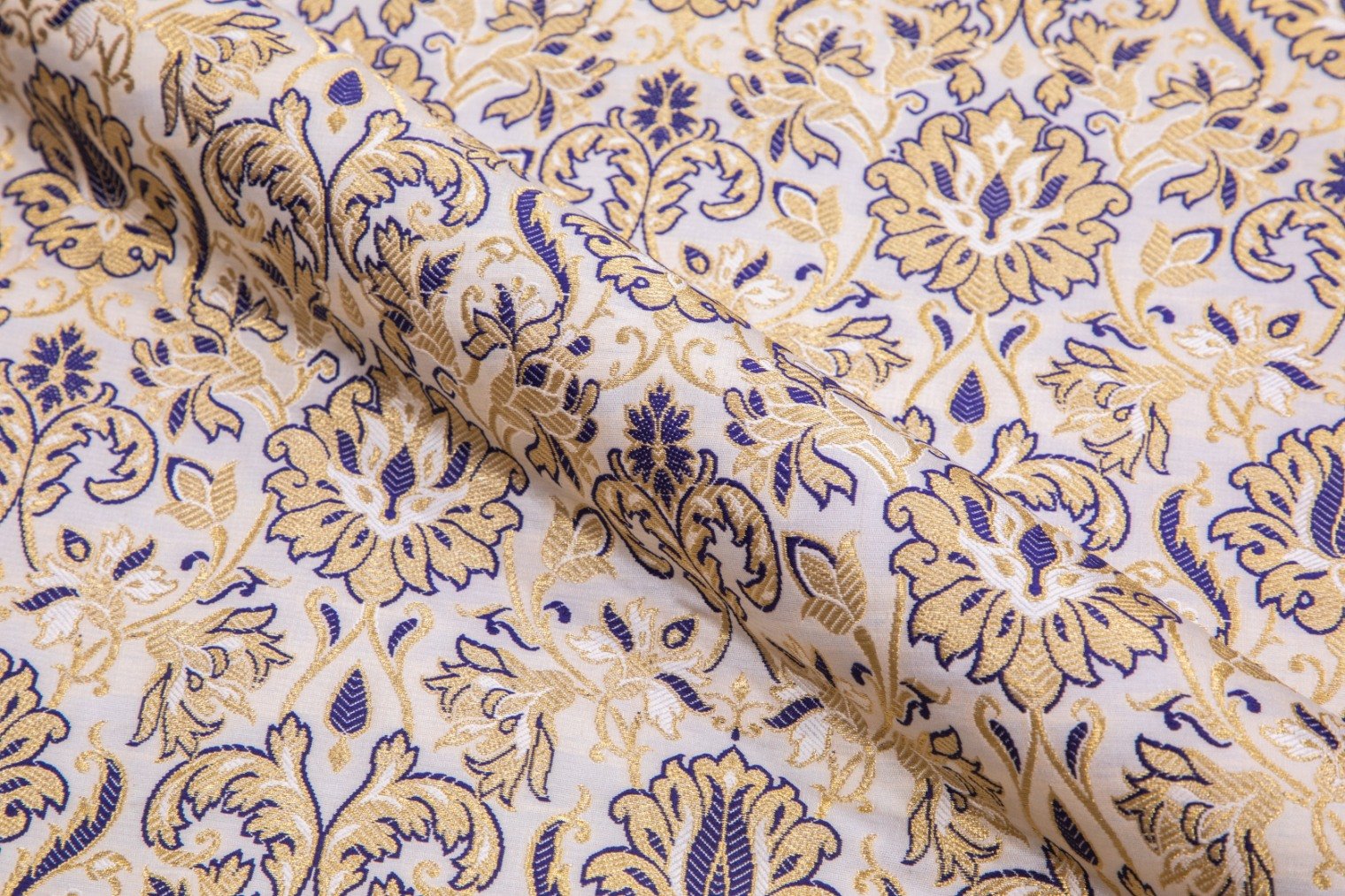 textile store in UAE