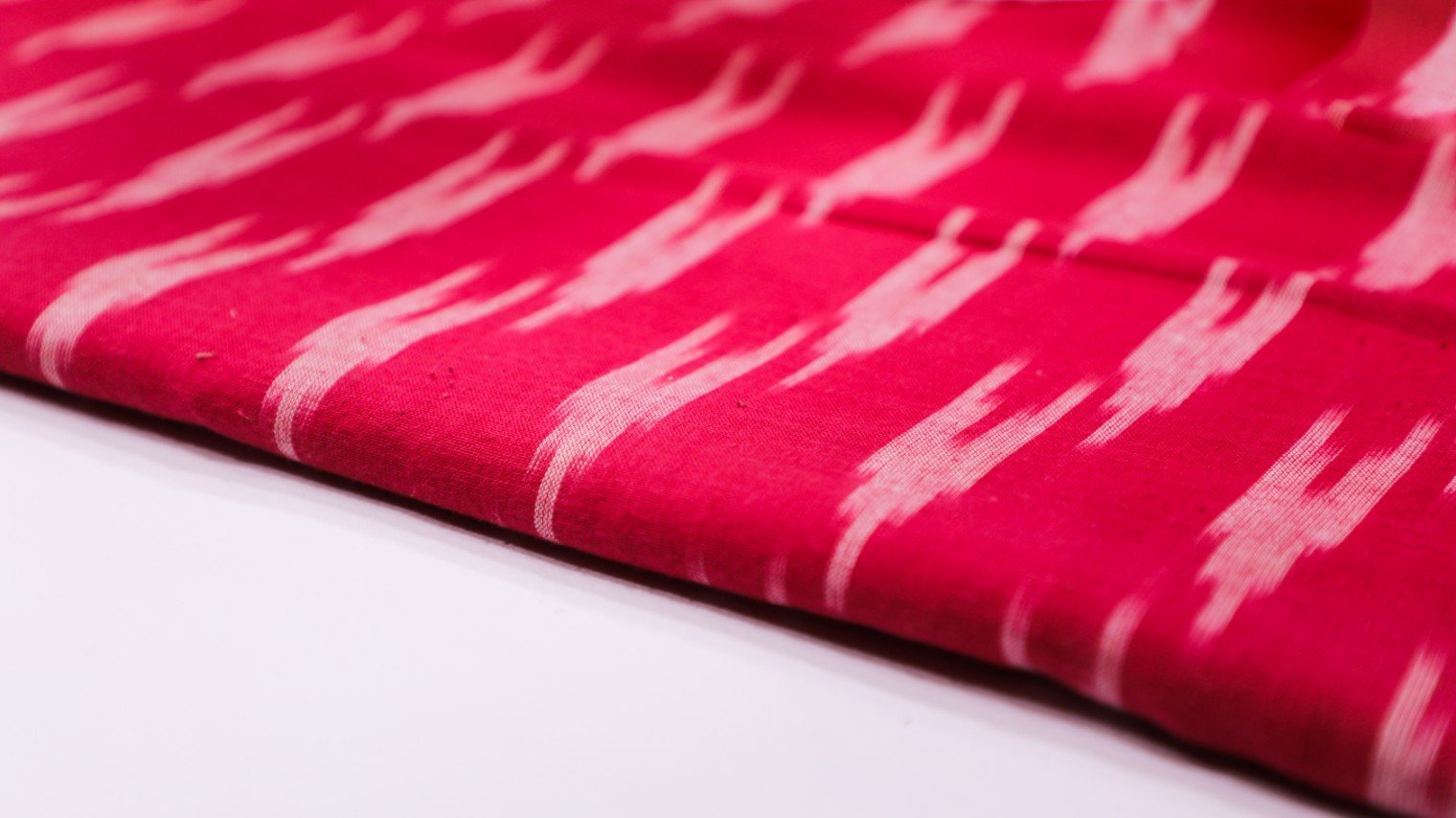 BRIGHT RANI PINK COLOR COTTON IKAT GEOMETRIC CREAM MOTIF WEAVE FABRIC - 4062