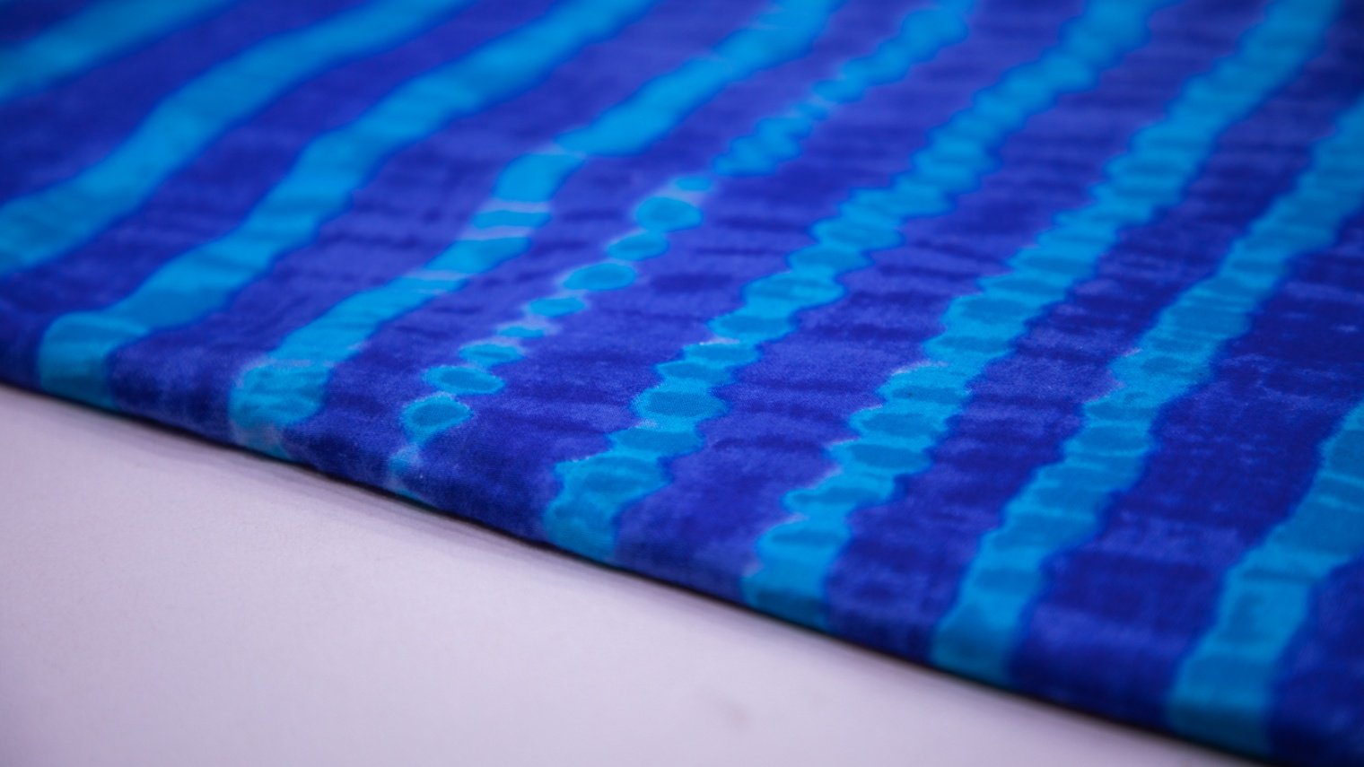 INDIGO BLUE COLOR COTTON SCREEN PRINT AQUA BLUE SHIBORI PATTERN FABRIC - 4562