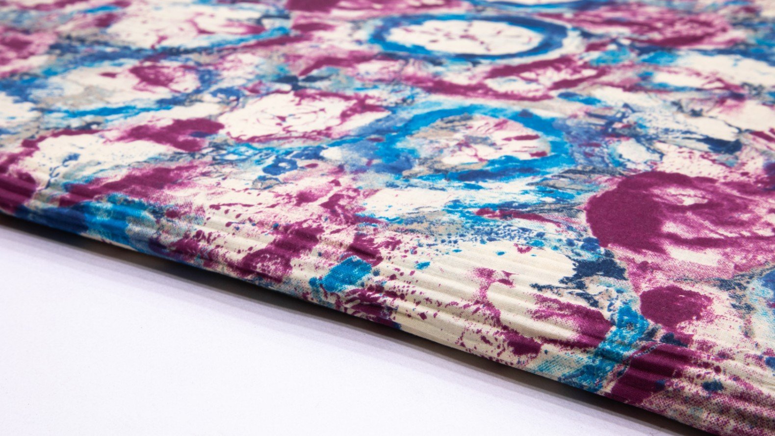 COBALT BLUE COLOR COTTON SCREEN PRINT BATIK PATTERN CRUSH FABRIC - 5182