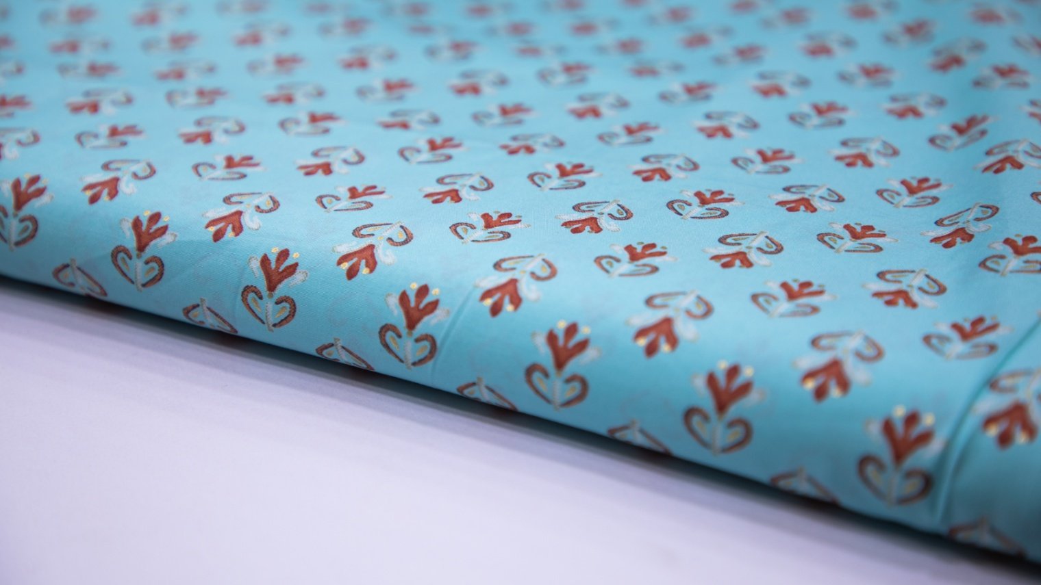 ELECTRIC BLUE COLOR COTTON SCREEN PRINT SATIN RED MOTIF FABRIC - 5729