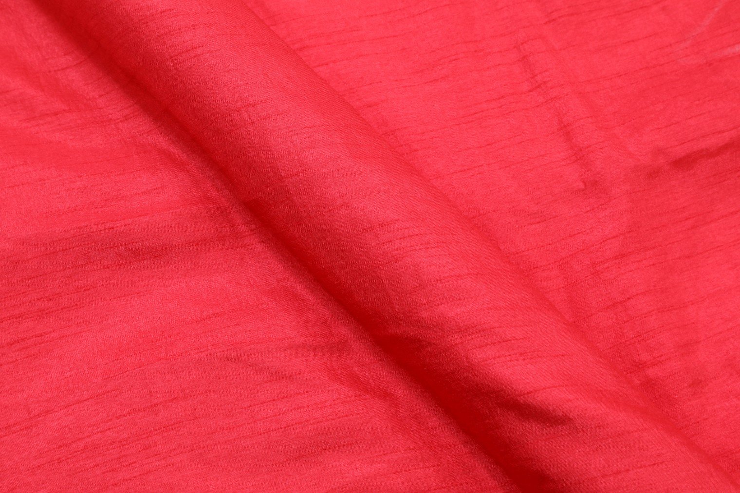 GAMTHI RED  COLOR DOLA SILK SELF WEAVE TEXTURE FABRIC 11457