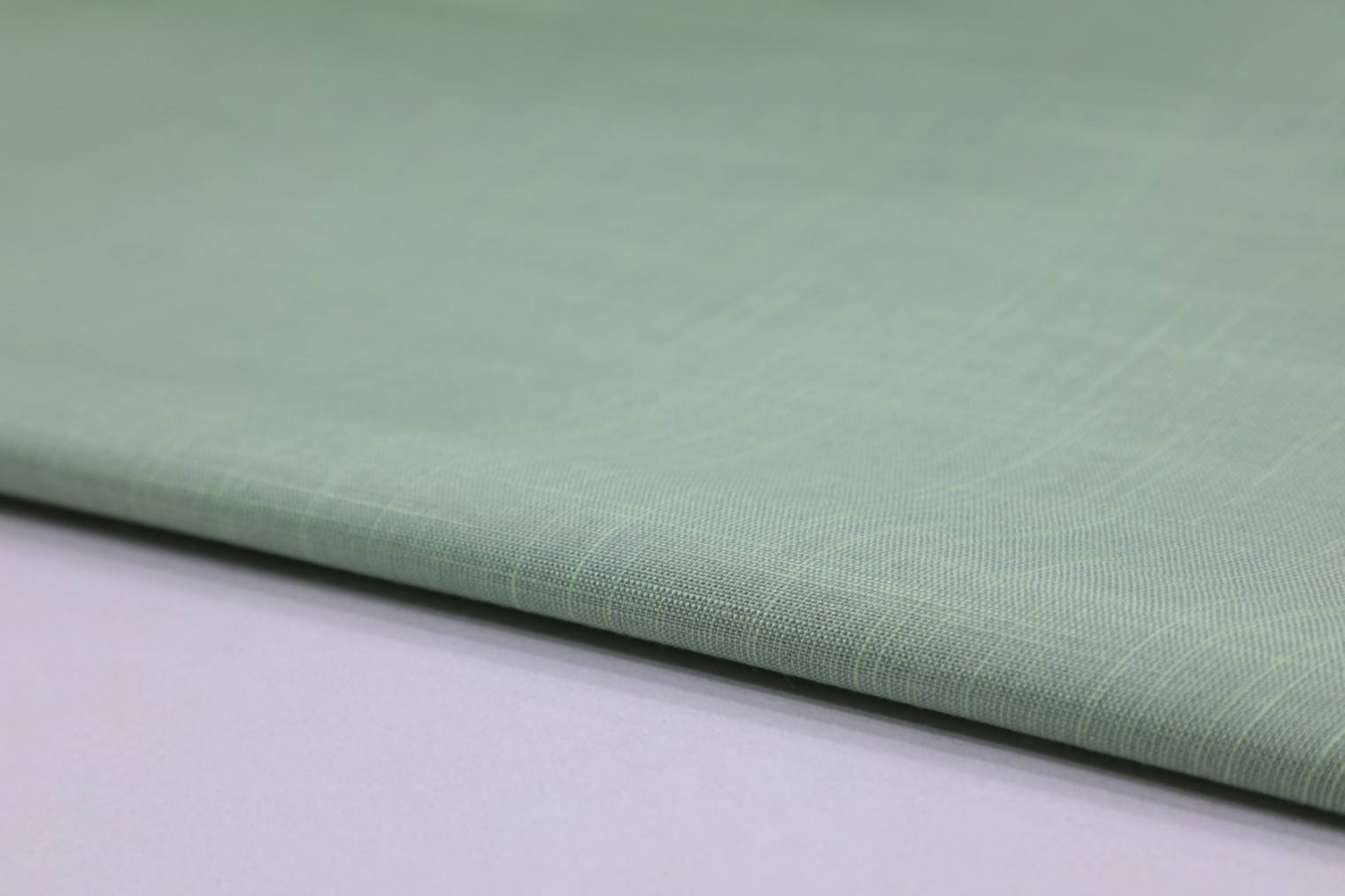 BRIGHT PISTACHIO GREEN COLOR TWO-TONE TEXTURE SLUB RAYON FABRIC 9647