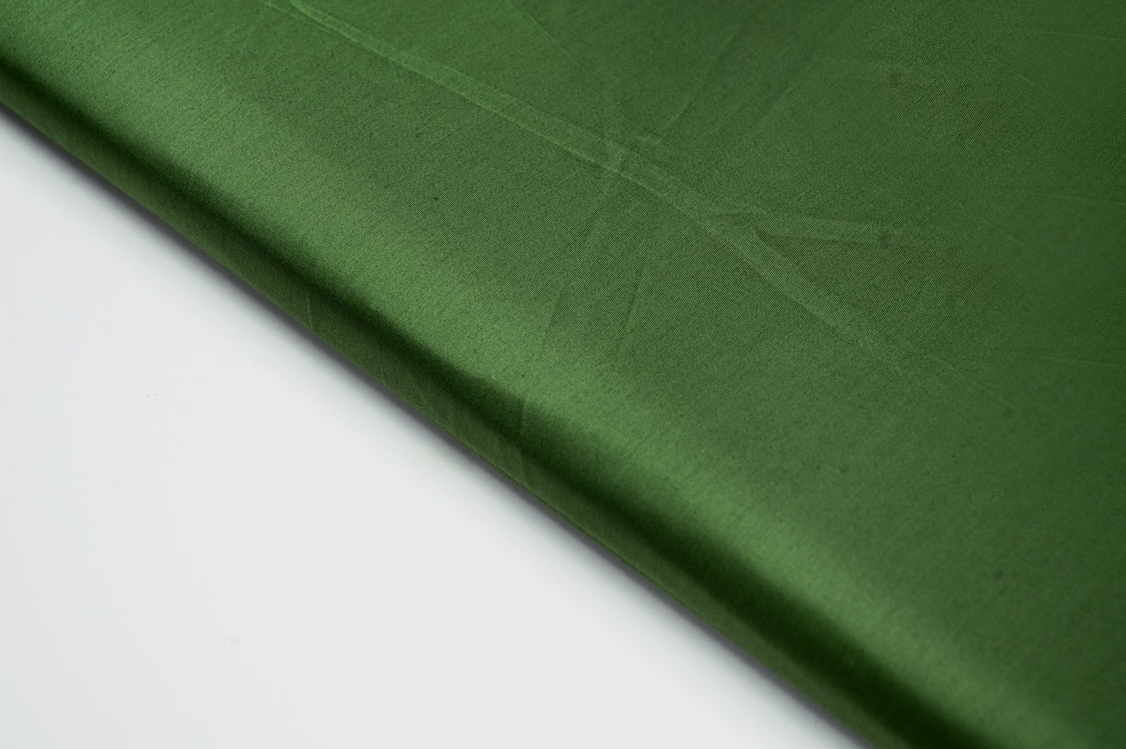 PURE MEHENDI GREEN COLOR GLOSSY FINISH COTTON SATIN PLAIN FABRIC 11610